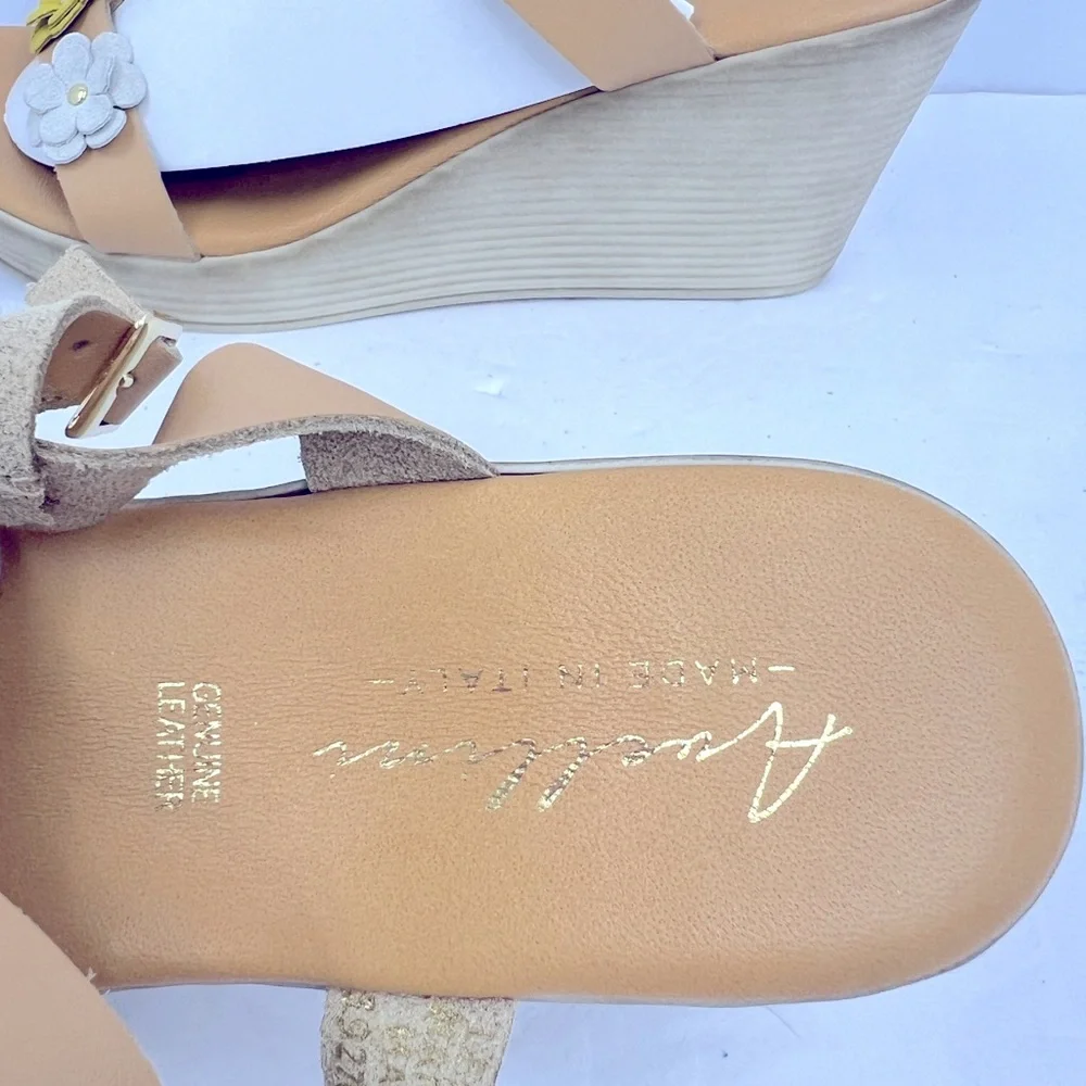 AVELLINI GENUINE LEATHER COLORFUL FLORAL PLATFORM, TAN STRAPS, ITALIAN, SIZE9